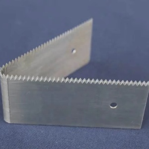 हाई-स्पीड स्किस्51 स्टील टायर काटने ब्लेड औद्योगिक बैंड ने कठोर दांतों के साथ काम करते हुए कारपेंट्री लकड़ी के लिए ब्लेड देखे - Product Image 1