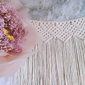 Colgante de pared de macramé, tapices de pared tejidos grandes Boho Algodón hecho a mano macramé telón de fondo decoración de pared para boda sala de estar dormitorio - Product Image 6