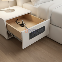 Prise de courant encastrée de table en alliage d'aluminium avec 2 prises AC universelles et ports de charge USB A+C, courant nominal 16A