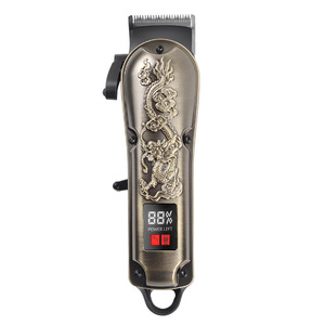 Cortadora de Pelo Profesional con Pantalla LCD, Cuerpo Metálico, Motor sin Escobillas, Modelo Recargable para Uso en Salón - Product Image 3