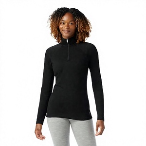 Haut sportif pour femme, col roulé, manches longues, fermeture éclair quart de tour, noir, coupe ajustée, tricoté en polyester, séchage rapide, couleur unie, pour l'automne - Product Image 1