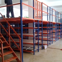 Étagère de mezzanine à plusieurs niveaux pour économiser de l'espace, plateforme pour le stockage de marchandises en vrac et de palettes dans les bâtiments de grande hauteur