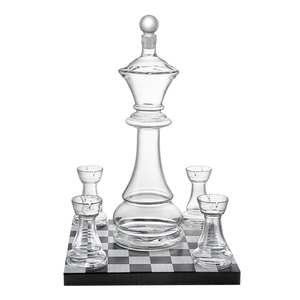 Juego de decantador de regalo de ajedrez, decantador de Ajedrez de Reina <span class=keywords><strong>del</strong></span> <span class=keywords><strong>vino</strong></span> con vasos de chupito, <span class=keywords><strong>regalos</strong></span> de jugador de ajedrez de 40oz, <span class=keywords><strong>regalos</strong></span> para <span class=keywords><strong>amantes</strong></span> <span class=keywords><strong>del</strong></span> <span class=keywords><strong>vino</strong></span> y whisky - Product Image 1