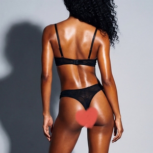 Un nouveau produit russe, <span class=keywords><strong>de</strong></span> la lingerie en dentelle ultra-fine brodée à la française, se vend bien. C'est un ensemble <span class=keywords><strong>de</strong></span> soutiens-<span class=keywords><strong>gorge</strong></span> pour femmes qui peut révolutionner la scène. - Product Image 4