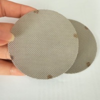 Sampel Gratis Kawat Anyaman Berlapis Banyak dengan Lubang Persegi 304 50mm dari Baja Tahan Karat untuk Filter Cairan.