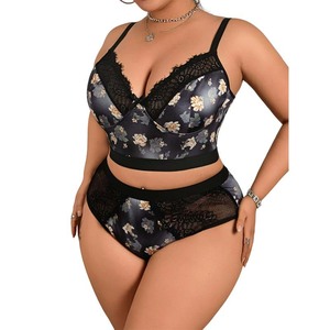 New cross-border style lace backless sexy printed vest with V-neck and integrated bra pads - Product Image 5