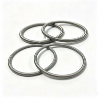 Joint d'étanchéité à ressort circulaire en spirale continue, résistant à l'huile et à la corrosion, pour l'étanchéité des arbres rotatifs industriels