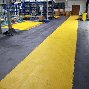 Carreaux de sol durables en vinyle PVC imbriqué ESD 6.5mm atelier modulaire garage entrepôt tapis de sol antidérapant style design moderne - Product Image 5