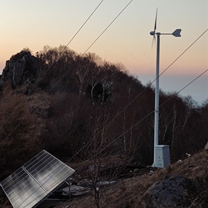 China 10 años <span class=keywords><strong>HAWT</strong></span> 10KW 220V 380V Alta eficiencia Horizontal Asix 3 Fase Generador magnético permanente Turbina de viento para el hogar - Product Image 5