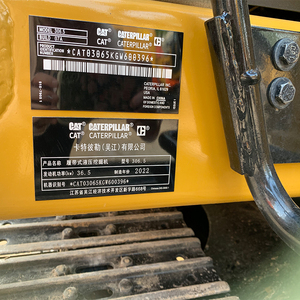 Mini-excavatrice d'occasion Caterpillar CAT306.5 du Japon, modèle 2022, type chenille, moteur en excellent état, équipement de construction - Product Image 6