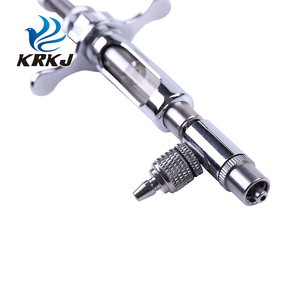 CETTIA KD103 Inyector de Vacunas Veterinario de Alta Precisión para Aves de Corral, <span class=keywords><strong>Jeringa</strong></span> Metálica de <span class=keywords><strong>2</strong></span> <span class=keywords><strong>ml</strong></span> con Conexión Luer Lock - Product Image 3