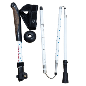 Bâtons <span class=keywords><strong>de</strong></span> <span class=keywords><strong>marche</strong></span> <span class=keywords><strong>nordique</strong></span> pliables, bâtons <span class=keywords><strong>de</strong></span> trekking en aluminium OEM 7075, compacts et légers pour la vente en gros - Product Image 3