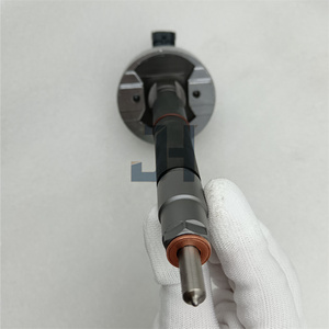 Inyector de Combustible 095000-7800 095000-5741 095000-7810 095000-6710 095000-6770 095000-7040 095000-7790 095000-7830 para Construcción - Product Image 1
