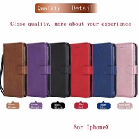 Étui de téléphone à rabat en TPUPC usiné couleur unie pour iPhone 17 avec texture peau d'agneau, fentes pour cartes et design portefeuille de protection