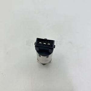 Capteur de pression hydraulique Senwitt 12907001A pour excavatrice Lieb-Herr, transmetteur de pression d'huile - Product Image 1