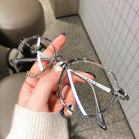 Nouveau grand cadre irrégulier Anti-lumière bleue monture de lunettes femmes monture optique transparente lunettes