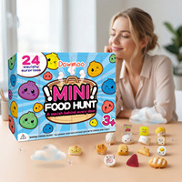 Boîte cadeau créative de 24 jouets anti-stress en caoutchouc souple en forme de mini-aliments pour les 14 ans et plus