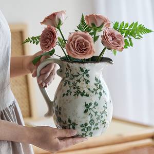 Vente en gros de <span class=keywords><strong>pichet</strong></span> en céramique florale vintage de haute qualité, <span class=keywords><strong>vase</strong></span> à glaçure craquelée rustique pour la décoration intérieure, arrangement floral - Product Image 5