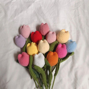 Ramo de Tulipanes de Ganchillo de Algodón Hechos a Mano, Flores Artificiales Eternas, Regalos de Agradecimiento Navideños, Tulipanes Positivos - Product Image 1