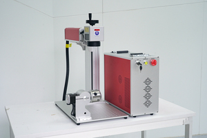 Machine de marquage laser à fibre portable 20w-300w gravure 200w 3d machine de gravure de marquage laser à fibre - Product Image 2