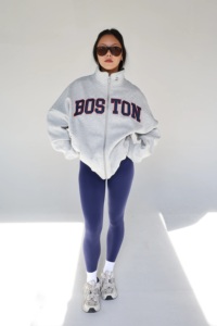 Felpa Traspirante Stile Varsity con Collo Alto, Tessuto in Spugna, Lettere Ricamate sul Davanti <span class=keywords><strong>per</strong></span> <span class=keywords><strong>Donna</strong></span> - Product Image 5
