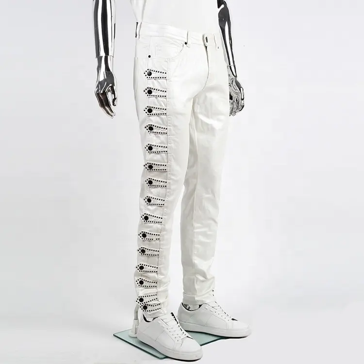 Jeans da uomo con bottoni laterali in Denim bordo rivestimento in pelle pu jeans bianchi da uomo