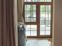 Ventana Fija de Aluminio y Madera N86 de Bajo MOQ, Eficiente Energéticamente, Aislamiento Térmico, Impermeable, Insonorizada, Moderna para Hogar y Oficina