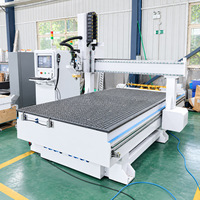 Routeur CNC Jinan Mosencnc ATC 1325, machine de découpe et d'assemblage pour le traitement des panneaux de bois