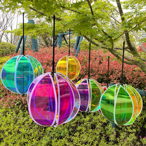 Dispositivo Rotante Sferico 3D in Plastica a Energia Eolica, Decorazione Colorata Riflettente per Giardino e Cortile, Repellente per Uccelli - Product Image 3