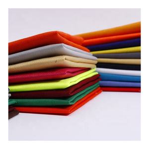 180 Gsm a 240gsm Polialgodón liso 80/20 Tela de sarga de <span class=keywords><strong>gabardina</strong></span> para ropa de trabajo uniforme - Product Image 5
