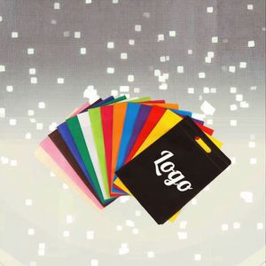 Bolsa de Mano Personalizada con Logotipo para Ferias Comerciales, Fabricada en Tela No Tejida, con Asa Troquelada, Reciclable, Estampada en Caliente y Termosellada - Product Image 3