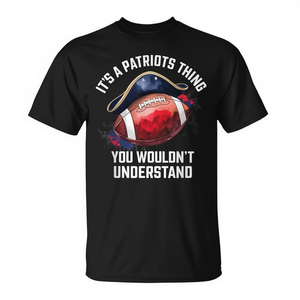T-shirt pour homme Patriots Thing Black, col rond, manches courtes, impression numérique, pour les fans de football - Product Image 2