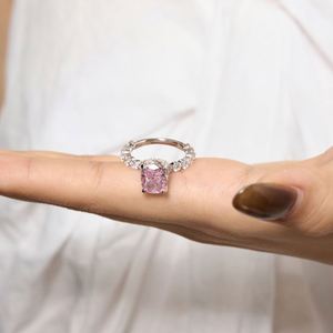 Dylam – Nouveaux Anneaux de Promesse de Mariage Classiques en Argent S925 Plaqué Rhodium Fin, Zirconium Cubique Taillé Effet Glacé 4 carats 8A pour Femme - Product Image 5