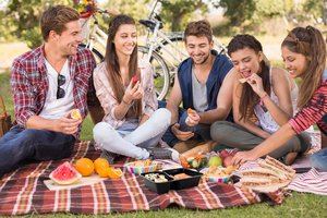 Microwavable <span class=keywords><strong>2</strong></span> ngăn chất <span class=keywords><strong>l</strong></span>ượng cao nhựa <span class=keywords><strong>container</strong></span> với nắp - Product Image 5