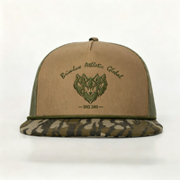 Casquette de baseball OEM de haute qualité avec logo brodé personnalisé, en coton et à visière camouflage, faible MOQ, casquette 5 panneaux style américain en tissu premium