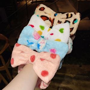 Mode Spot rayure corail polaire bandeaux couleur unie filles laver visage maquillage bandeaux coiffure cheveux accessoires - Product Image 4