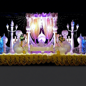 Scène de mariage arabe Aladin - Matériel en fibre de verre, taille et couleur personnalisables, design moderne durable pour mariages/événements - Product Image 1