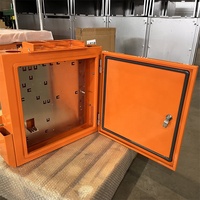 Fabrication de boîte métallique de contrôle électrique de boîtier de tôle d'acier inoxydable personnalisé OEM