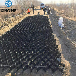 Grille de protection géocellulaire en plastique HDPE pour fondations routières, protection de pentes, parkings, allées et murs de soutènement - Product Image 5