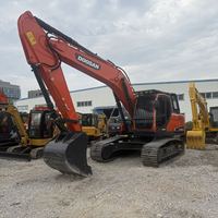 Excavatrice Doosan 20 tonnes DX225 à haute rentabilité, concasseur de béton, pour maison écologique en Chine, à vendre