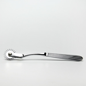 Marteau de massage à rouleaux Xinfeng, outil de diagnostic nerveux à roue à pointes métalliques, utilisation manuelle - Product Image 5