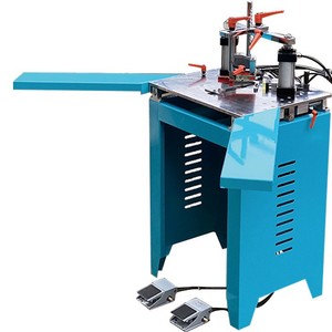 Máquina de clavado de esquinas de siete cilindros Jiatewei, equipo de ensamblaje de marcos de doble sujeción sin alas - Product Image 2