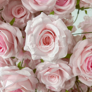 Arco de Rosas Artificiales de Seda en Forma de Corazón Rosa Romántico de 6-7 pies de Altura, de Primera Calidad, para Propuesta de Matrimonio, Venta al Por Mayor de Fábrica DKB - Product Image 3