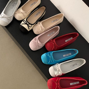 รองเท้าบัลเล่ต์แบบสวม Evening Breeze รุ่น French Bow สีน้ำเงิน ไซส์เล็ก พื้นเรียบ วัสดุ <span class=keywords><strong>PU</strong></span> นุ่มสบาย สำหรับผู้หญิง คอลเลคชั่นต้นฤดูใบไม้ผลิ - Product Image 4