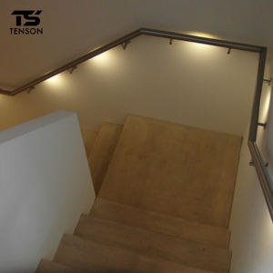 <span class=keywords><strong>Main</strong></span> <span class=keywords><strong>courante</strong></span> d'escalier en acier inoxydable intégrée à des <span class=keywords><strong>LED</strong></span> - Garde-corps moderne en panneaux de verre avec spots pour escaliers intérieurs commerciaux - Product Image 4