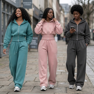 Sweat-shirt à capuche court en polaire pour femme, coupe régulière, manches longues, style streetwear, pour l'automne et l'hiver - Product Image 5