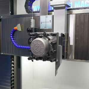 Máquina <span class=keywords><strong>de</strong></span> Reparación <span class=keywords><strong>de</strong></span> <span class=keywords><strong>Llantas</strong></span> <span class=keywords><strong>de</strong></span> Aleación <span class=keywords><strong>de</strong></span> Alta Eficiencia DCM35P-MAX, Máquina <span class=keywords><strong>de</strong></span> Restauración <span class=keywords><strong>de</strong></span> Rines <span class=keywords><strong>para</strong></span> <span class=keywords><strong>Llantas</strong></span> Dañadas - Product Image 5