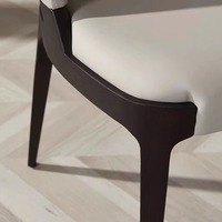 Chaise de salle à manger en bois massif de style nordique haut de gamme, avec revêtement en cuir, design sans accoudoirs, pour la maison et les restaurants