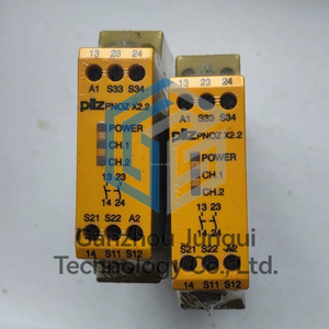Relé de Seguridad PILZE 774607 PNOZ X2.2 24VAC/DC 2n/o Nuevo Módulo de Relé de Seguridad Original Controlador PLC <span class=keywords><strong>Programable</strong></span> - Product Image 1