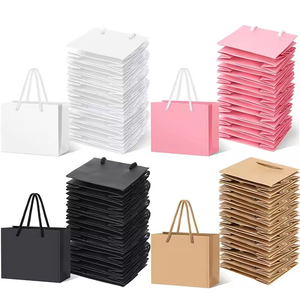 ถุงกระดาษคราฟท์สีน้ำตาลโลโก้ที่กำหนดเองพร้อมที่จับแม่เหล็กริบบิ้นวัสดุรีไซเคิลสำหรับการค้าปลีกและการซื้อของขวัญ - Product Image 2